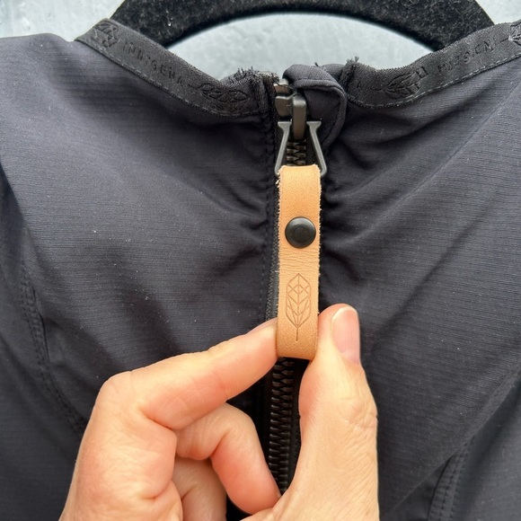 Indygena Black Slinga II Jacket, size Small - Picture 6 of 13